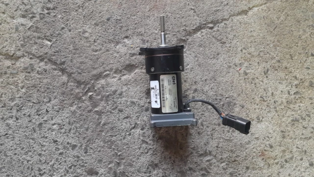 92069389 - Motor elétrico OEM construção da caixa