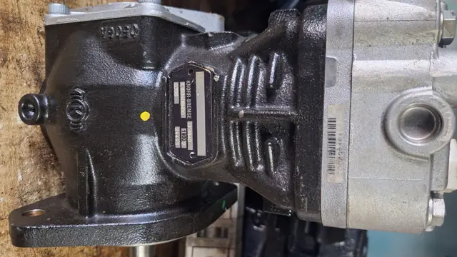 87524759 - 5802805921 - Compressor de ar