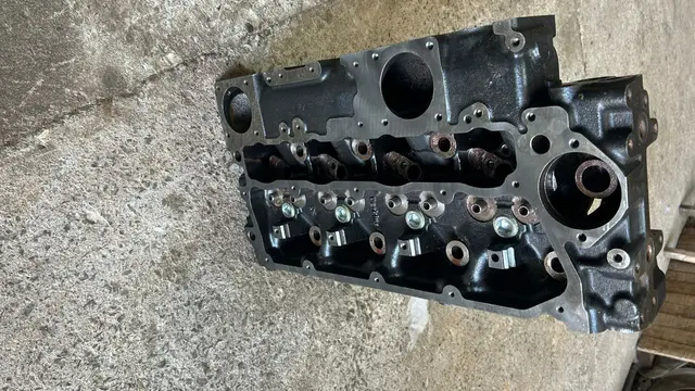 3435 - Cabeçote de cilindro completo com válvulas ZZ80270