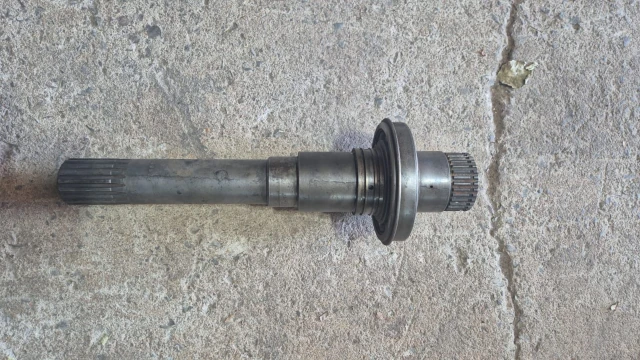 5166961 - Eixo de entrada da transmissão