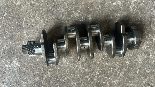 000049 - Virabrequim