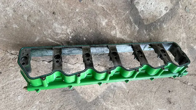 DZ107828-DZ107829-R525452 - Carcaça