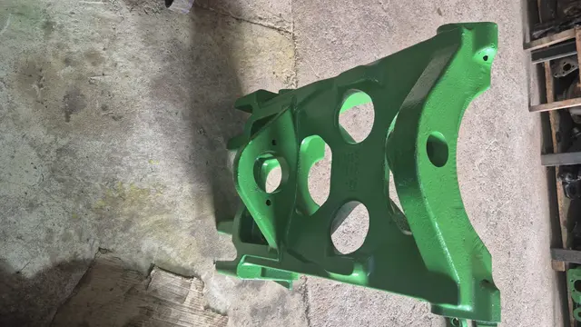 L173523 - Suporte do eixo dianteiro