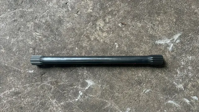 L76569 - Eixo de tomada de força