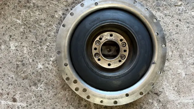 RE163519 - Amortecedor de torção