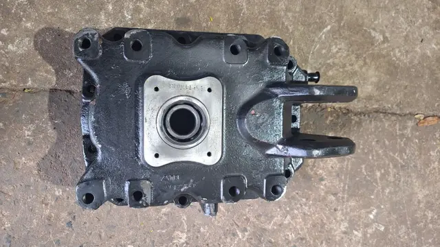 5157158 - Alojamento tomada de força