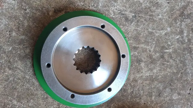 CB01411883 - Flange da embreagem