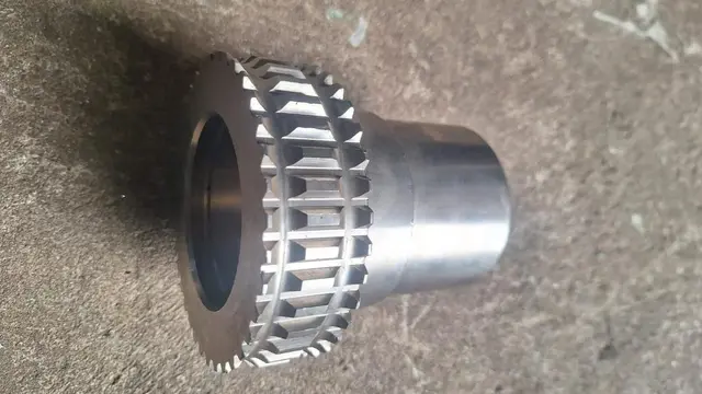 87510527 - Engrenagem do cubo do picador